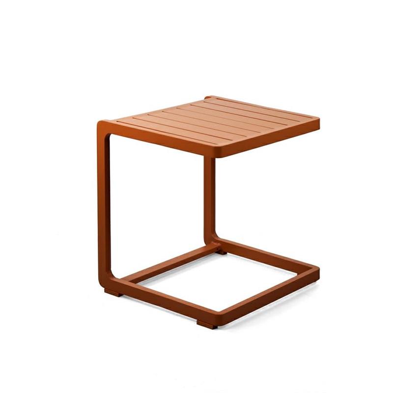 CHIARA TAVOLINO MATTONE