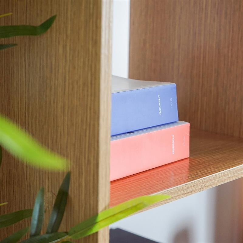 LIBRERIA STAIRS ROV