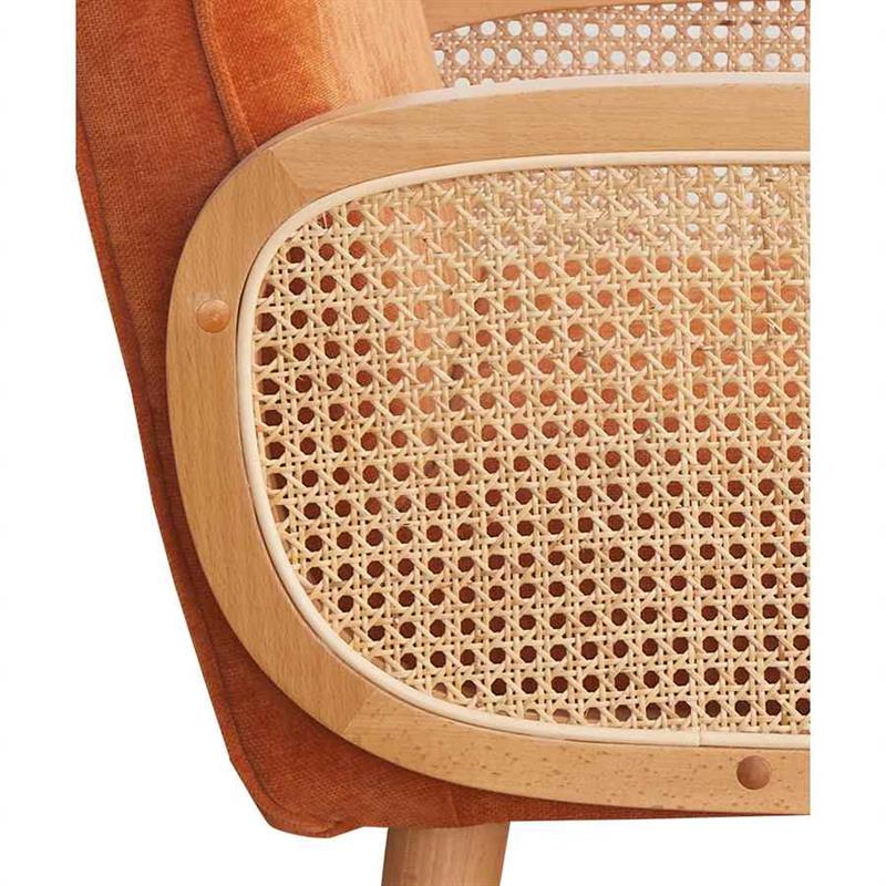 Poltroncina arancio in polipropilene e legno senta Doris