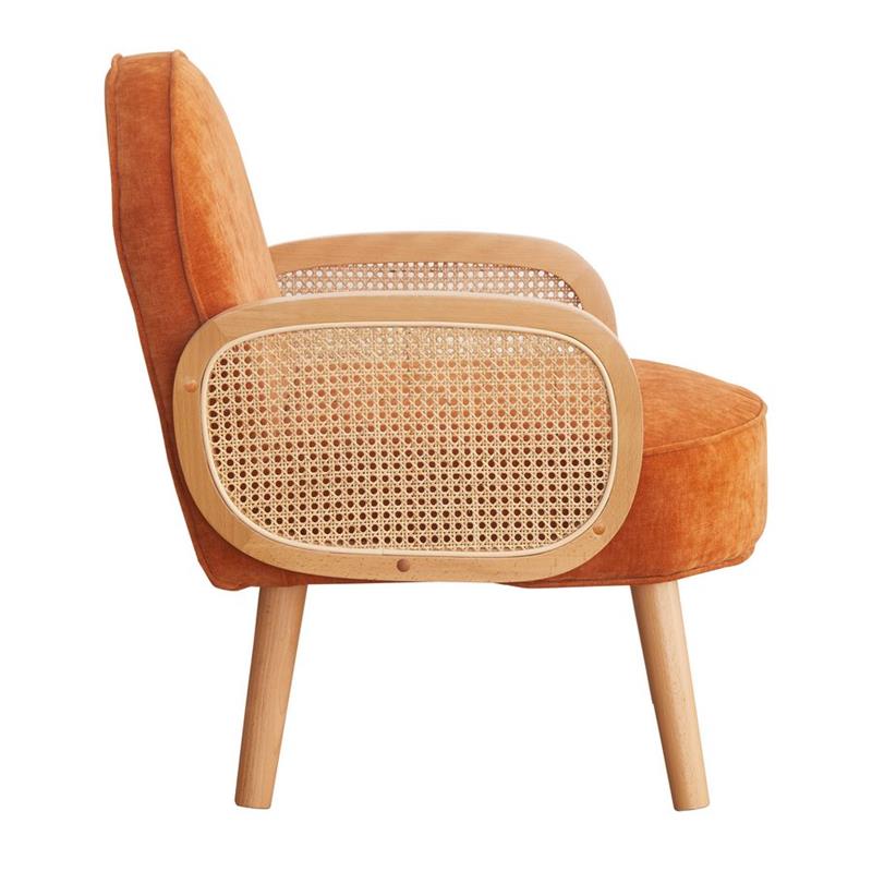 Poltroncina arancio in polipropilene e legno senta Doris