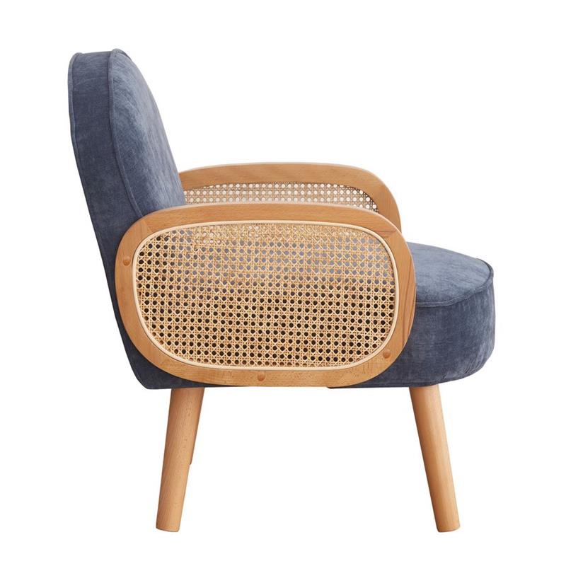 Poltroncina blu in polipropilene e legno senta Doris